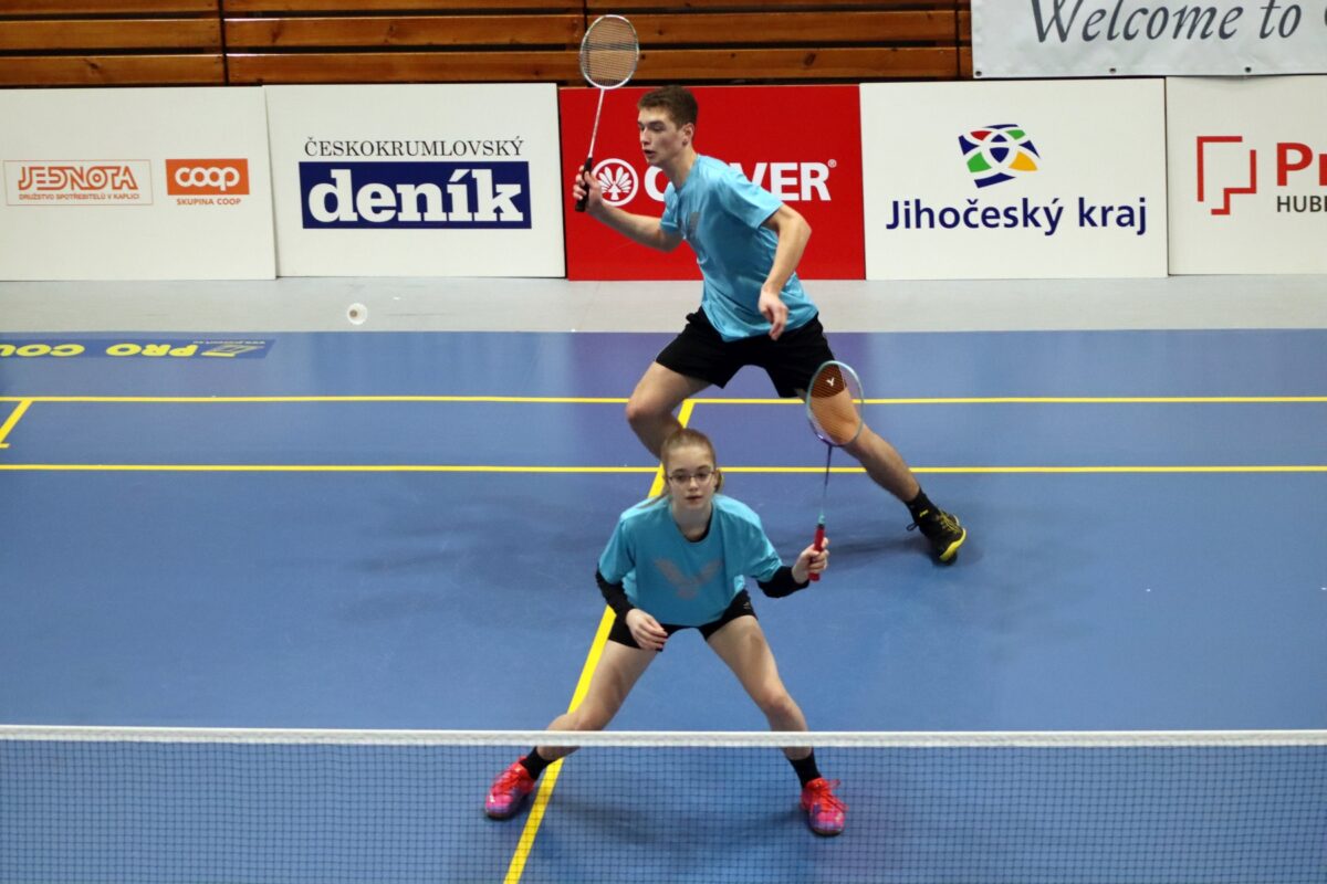 Photo from mixed doubles match
