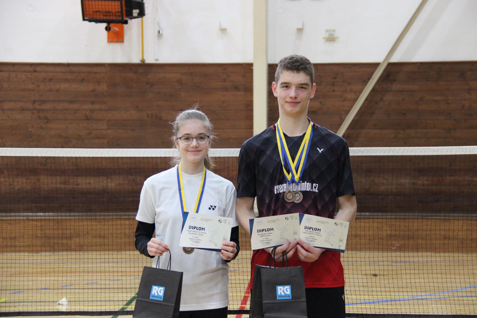 Fotka se spoluhráčkou s cenami